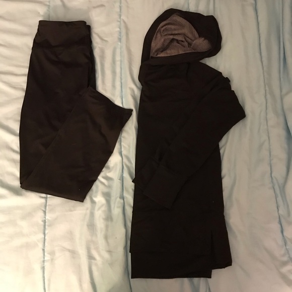 Athletic wear set - Picture 1 of 6